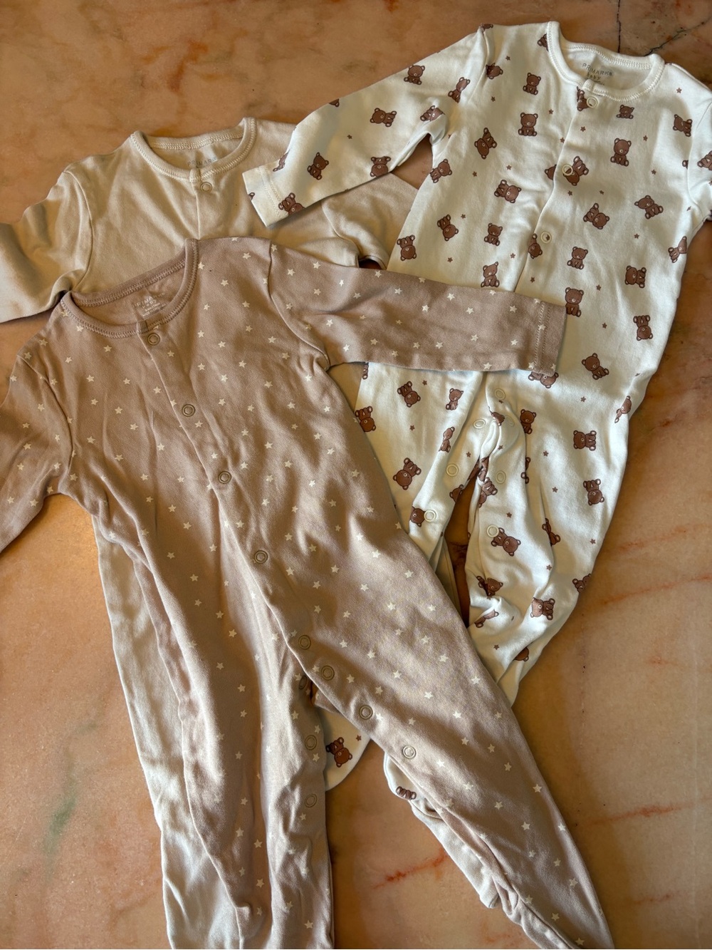 3-Pack Neutral Baby Pajama Footed Onesies - Bear & Star Prints NEVER WORN